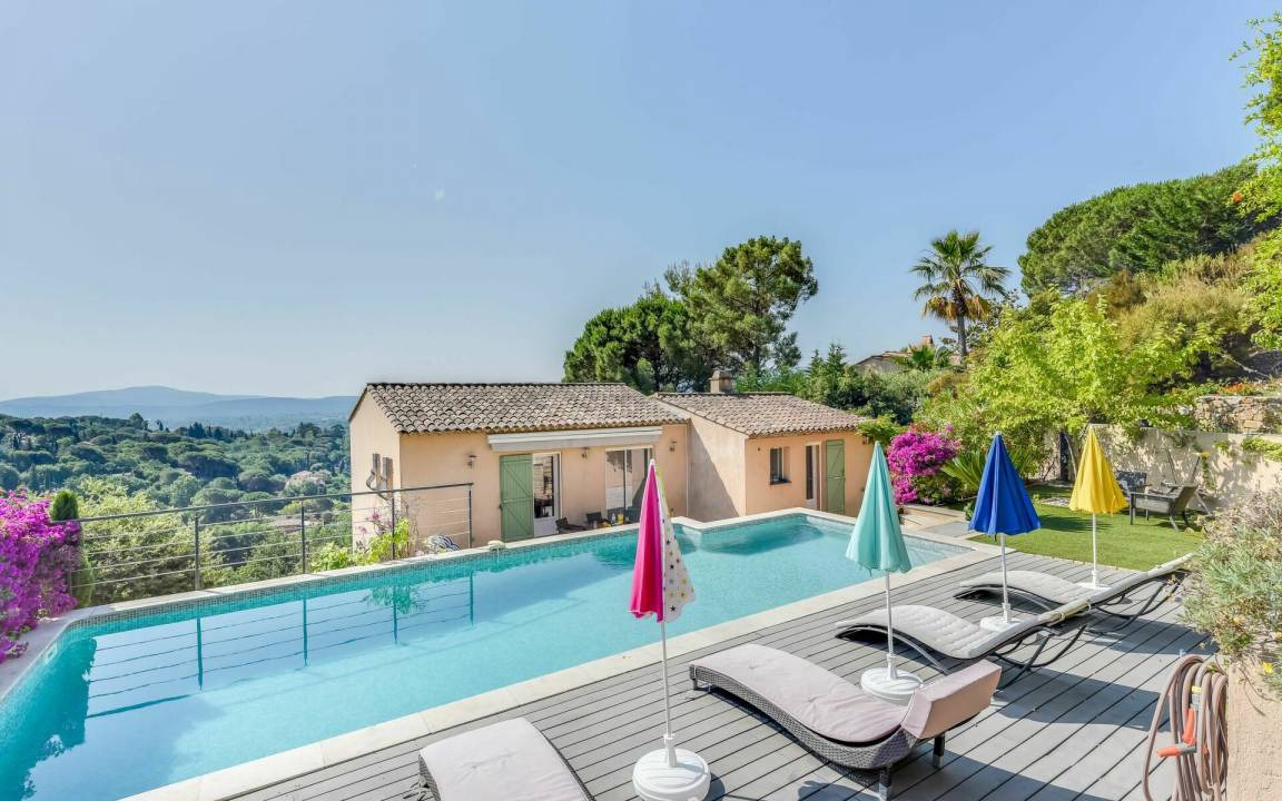 Grimaud Other | 180 m² Accommodation ∙ 5 bedrooms ∙ 10 guests