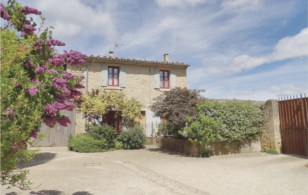 Viens House | 2 bedroom accommodation in Viens