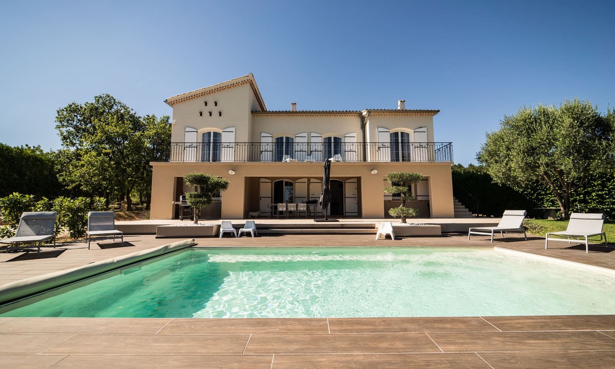 Malataverne House | 210m² PROVENCALE BUILDING Classified * in 2024