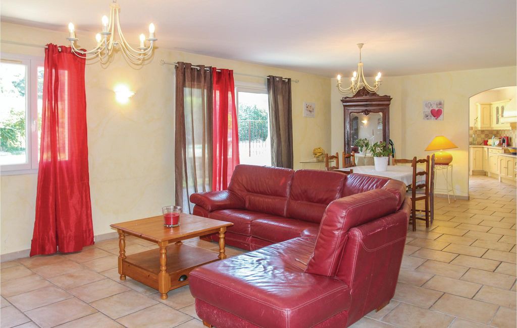 Espeluche House | 3 bedroom accommodation in Espeluche