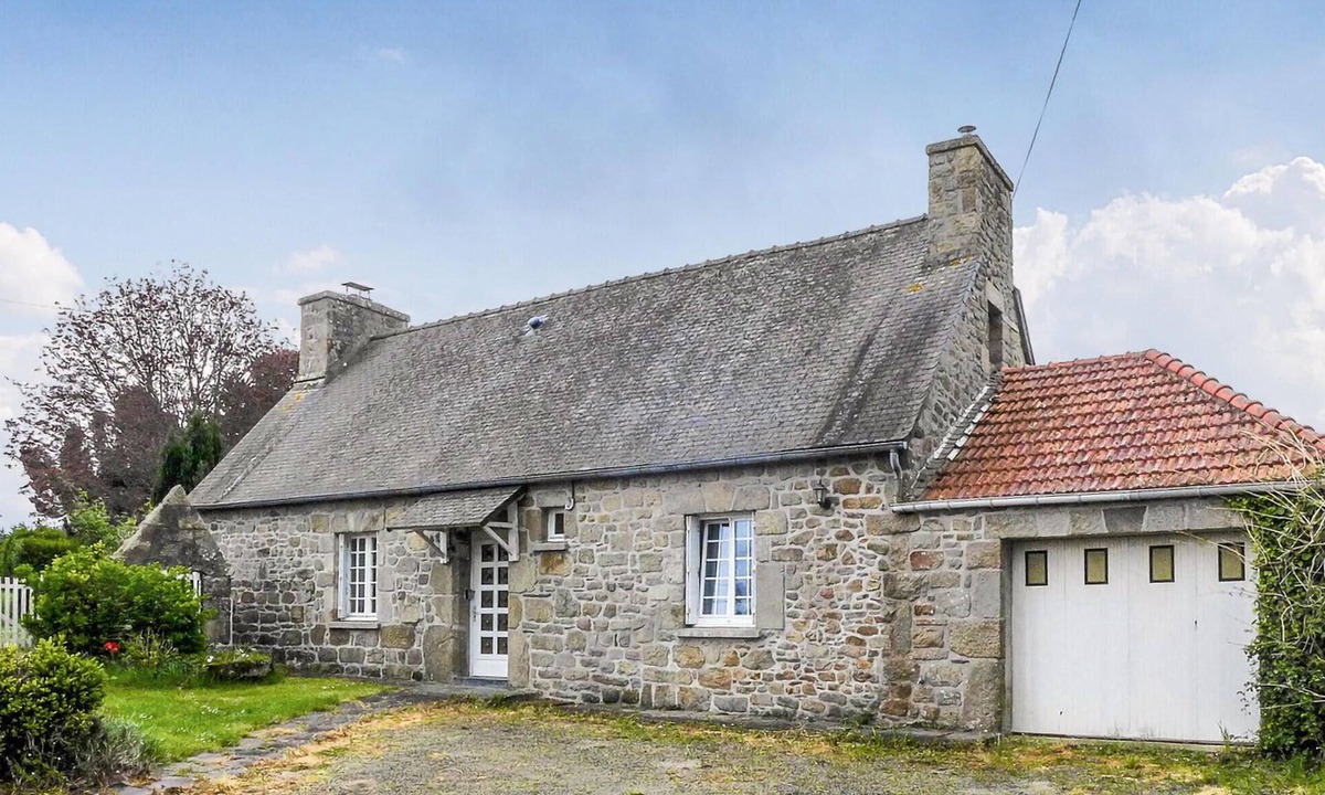 Lanvellec House | 3 bedroom nice home in Lanvellec