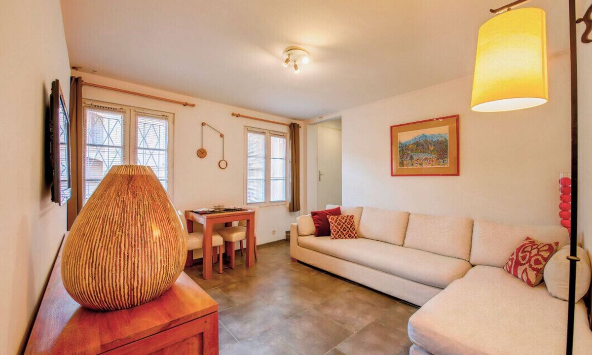 Saint-Tropez City Centre Apartment | 34m² Studio in the Heart of Saint-Tropez