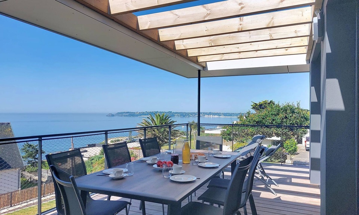 Locmaria-Plouzane House | 4 Mouettes by Interhome