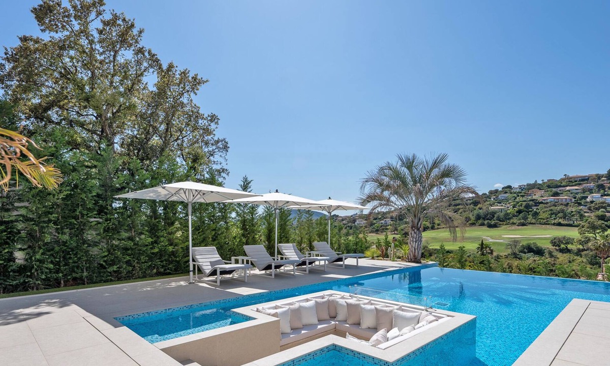 La Nartelle Villa | 5-star deluxe property with marvelous decoration close to the golf course