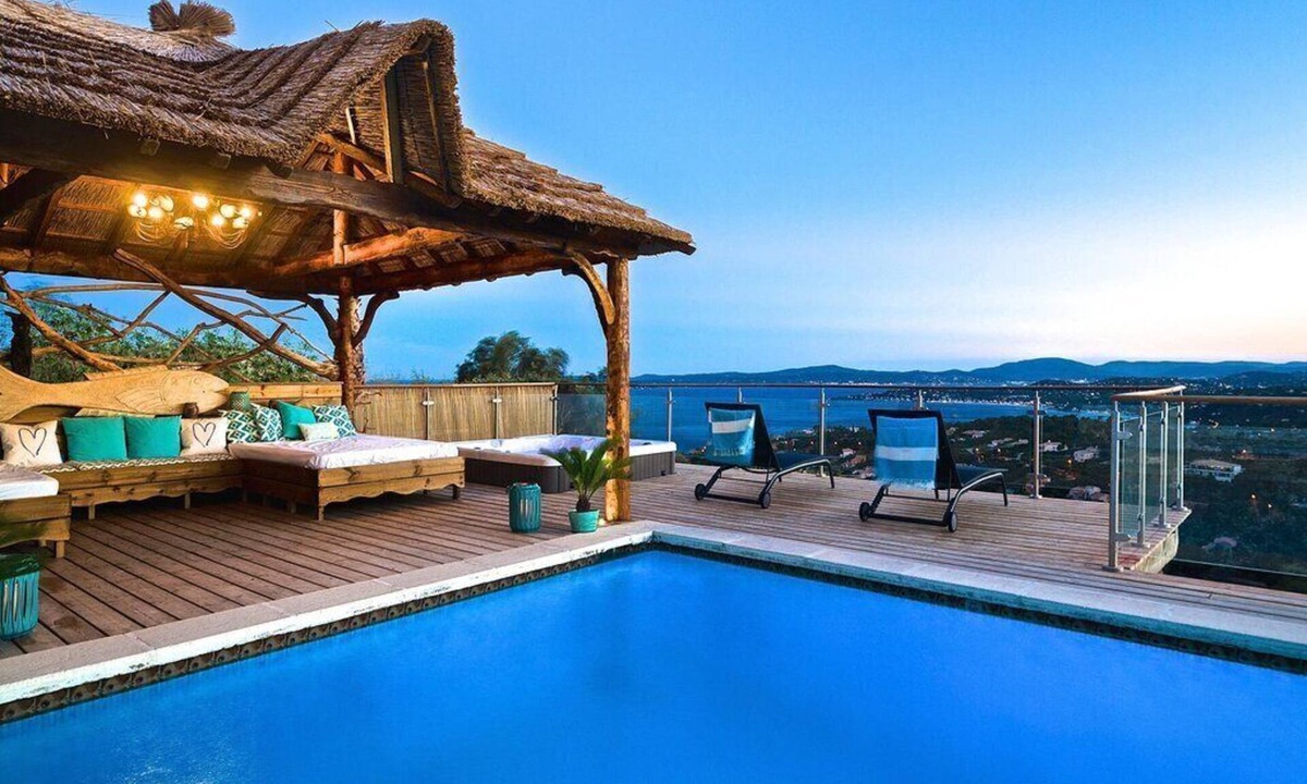 Les Issambres Villa | 5* villa. Superb sea view. Heated swimming pool. Jacuzzi