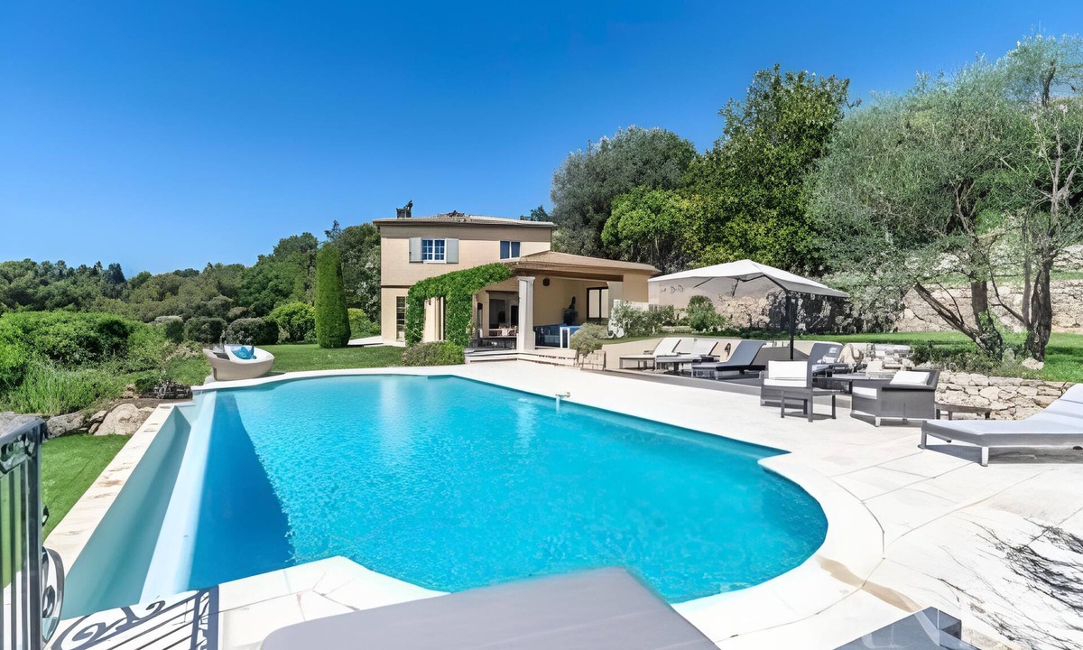 Mougins Villa | 7 bedroom villa/pool/Mougins