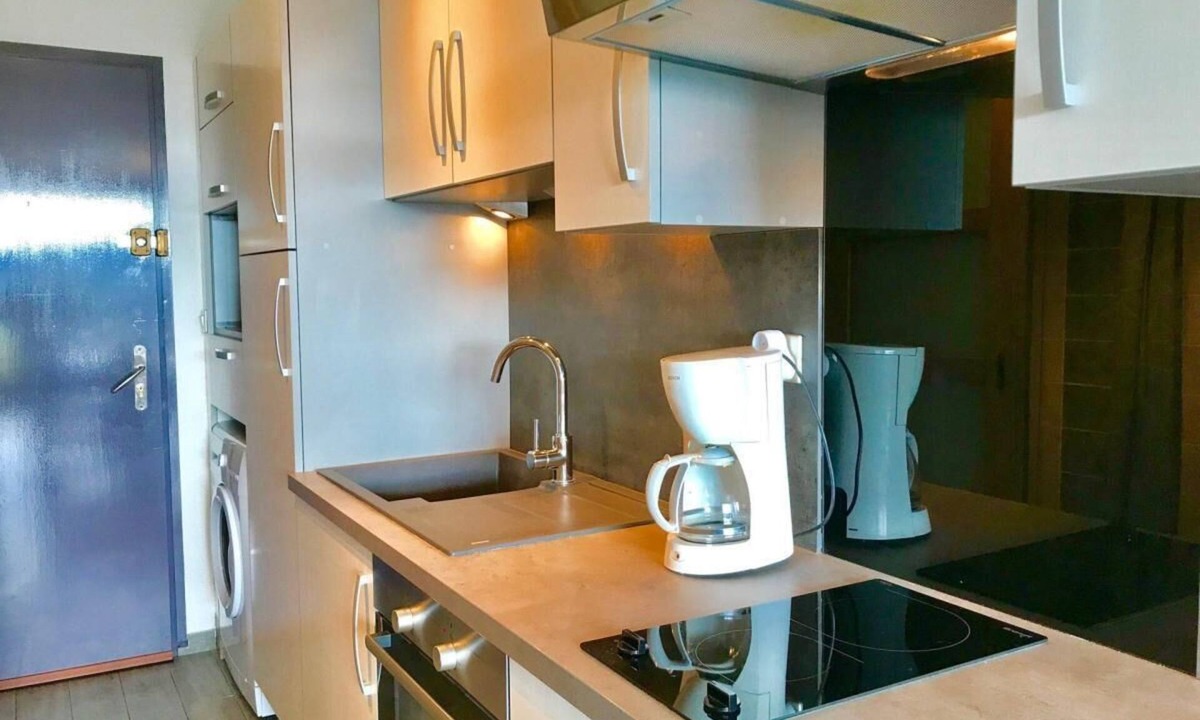 Villard-de-Lans Apartment | 7th floor, balcony, parking, tv, 24m², Villard de Lans