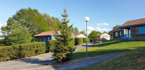 Blavignac Ski Chalet | 8 Chalet Genet