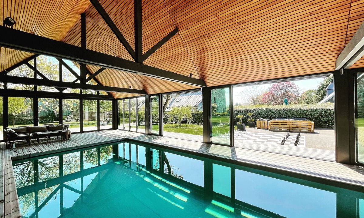 Yffiniac Cottage | A charming old farm, close the sea
