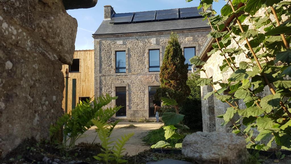 Mellionnec Hotel | A la belle étoile