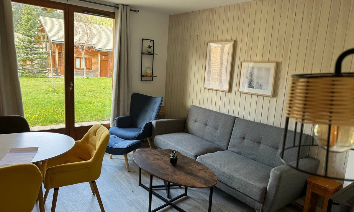 Saint-Etienne-en-Devoluy Ski Chalet | Alpes Ski Superdevoluy