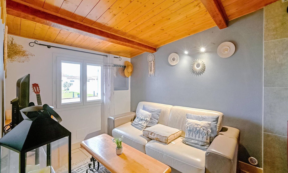 Arles House | Amazing home in Raphèle-les-Arles