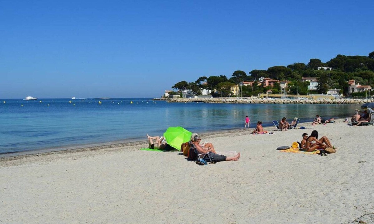Cap-d'Antibes Apartment | Apartment Antibes, studio flat, 4 persons