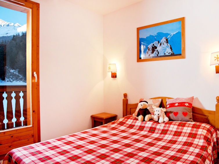 Val Cenis Apartment | Apartment Lagrange vacances les Valmonts in Val Cenis - 8 persons, 2 bedrooms