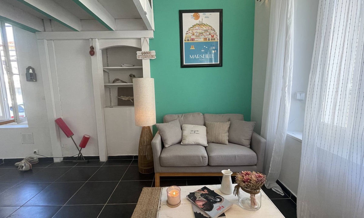 Montredon Apartment | Apartment 'Le Cabanon De Manon' with Wi-Fi