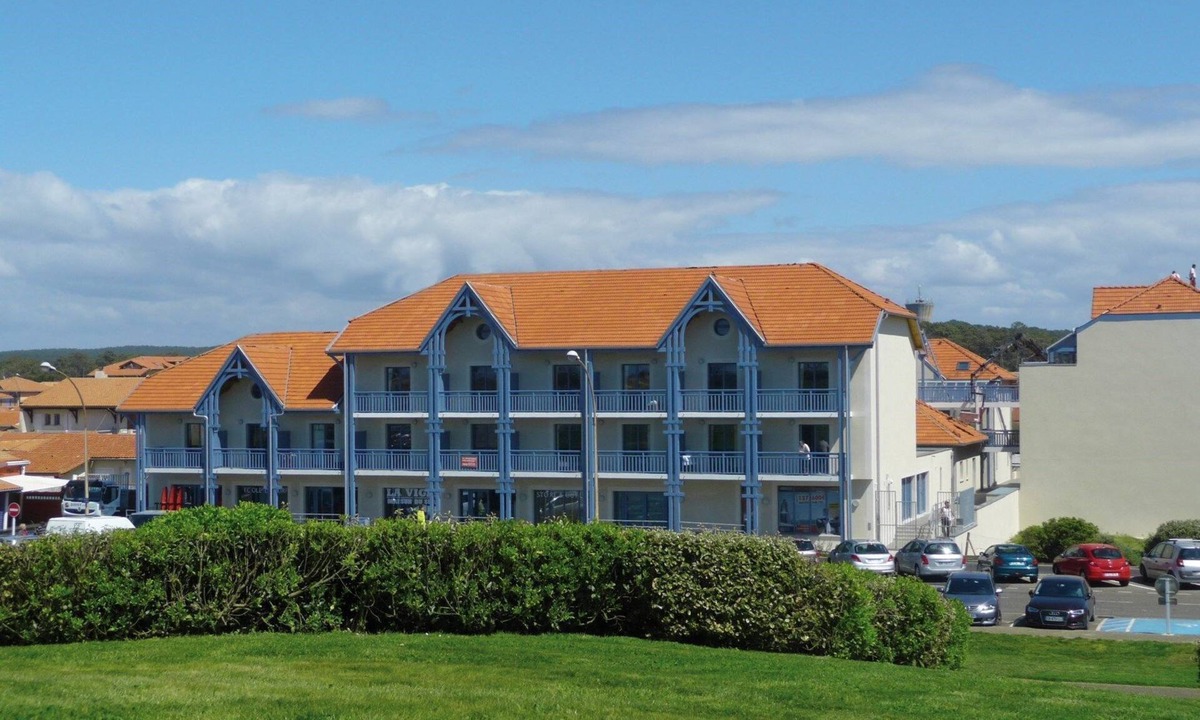 Biscarrosse Plage Hotel | Appart Confortable! École de Surf Sur-Place