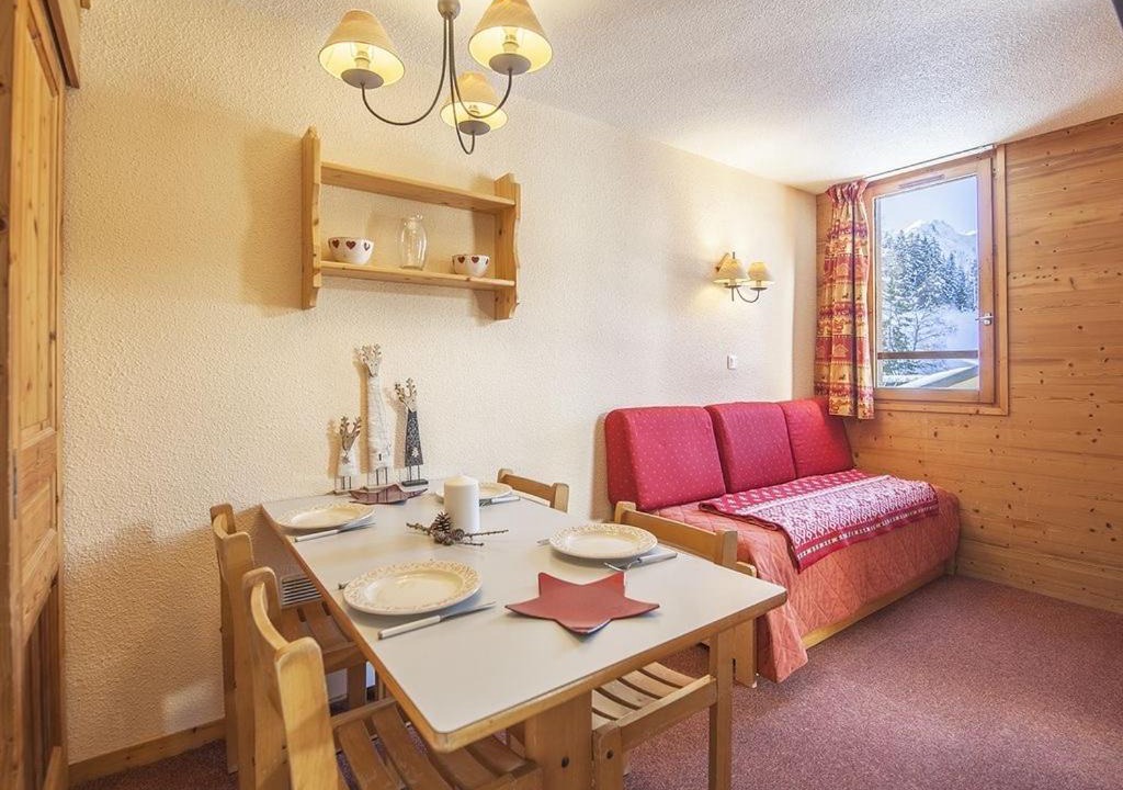 Doucy-Combelouviere Apartment | Appt avec balcon, été et hiver, Doucy-Valmorel