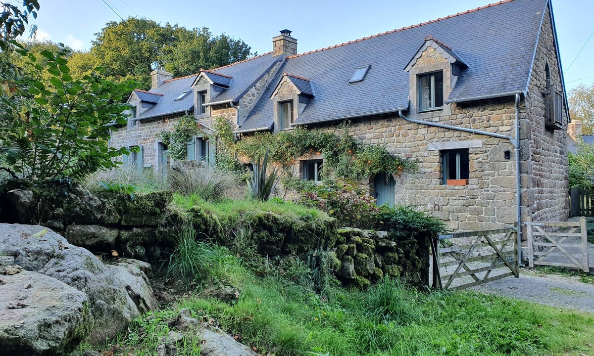 Lescouet-Gouarec House | Authentic, peaceful house in the heart of Brittany
