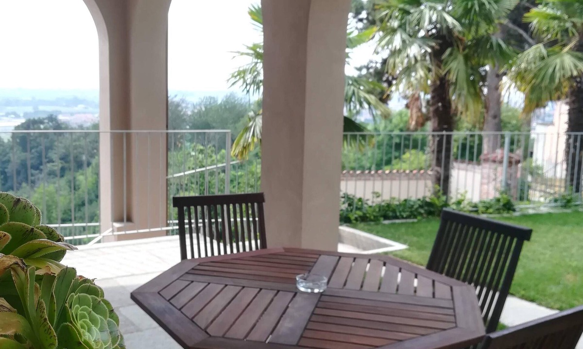 Busca Bed & Breakfast | B&B Villa Antilia