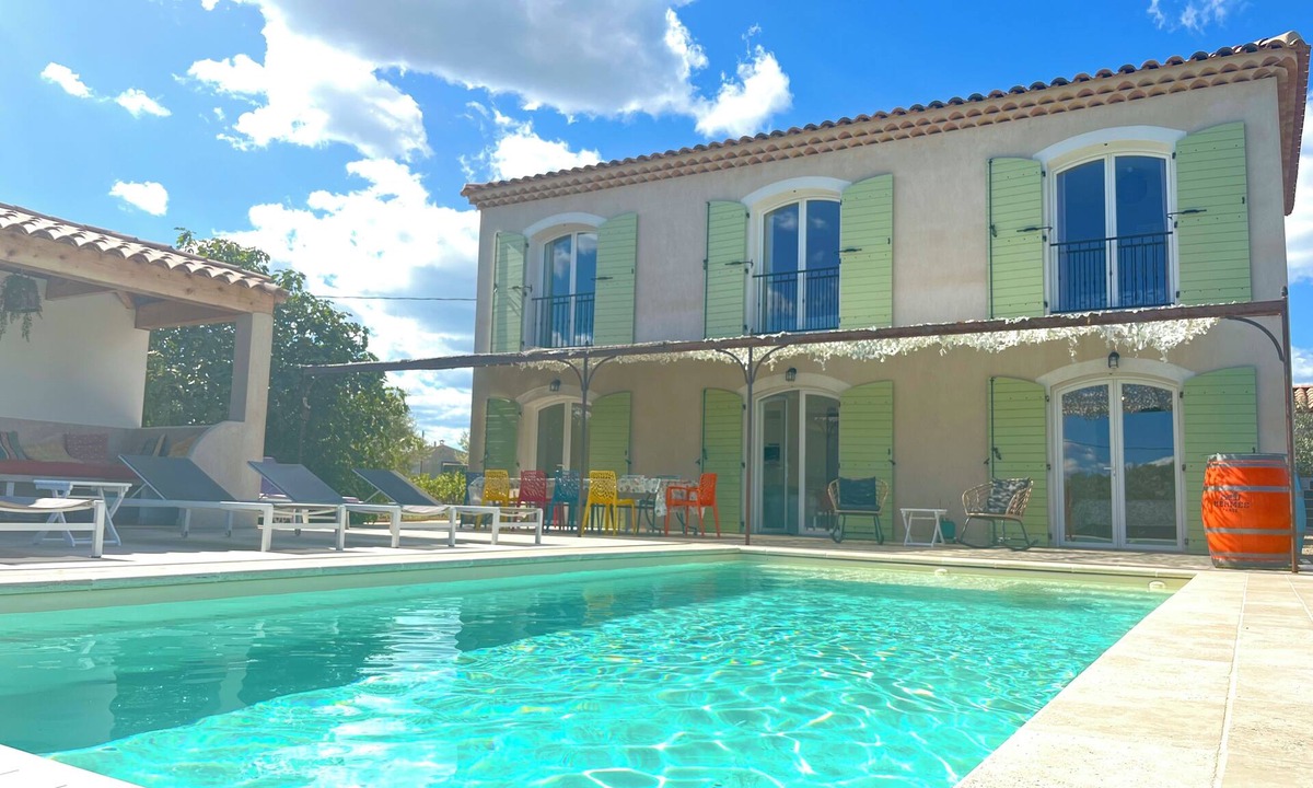 Cotignac Villa | Bastide sleeps 13 - Padel - July and August by the week