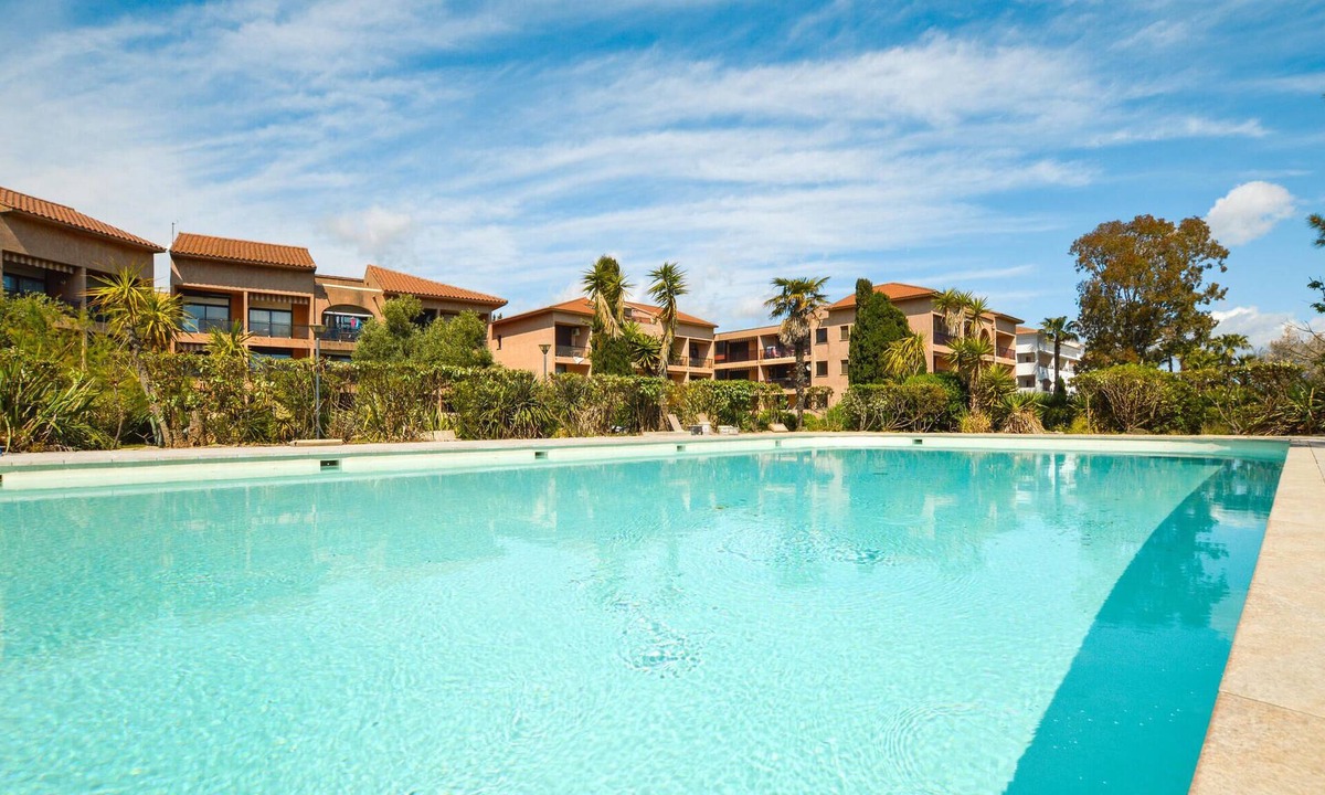 Moriani-Plage Apartment | Beach front apartment in Moriani Plage