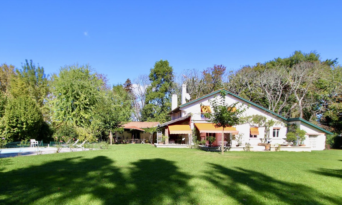 Saint-Pierre-d'Irube House | Beautiful family house on the Côte Basque