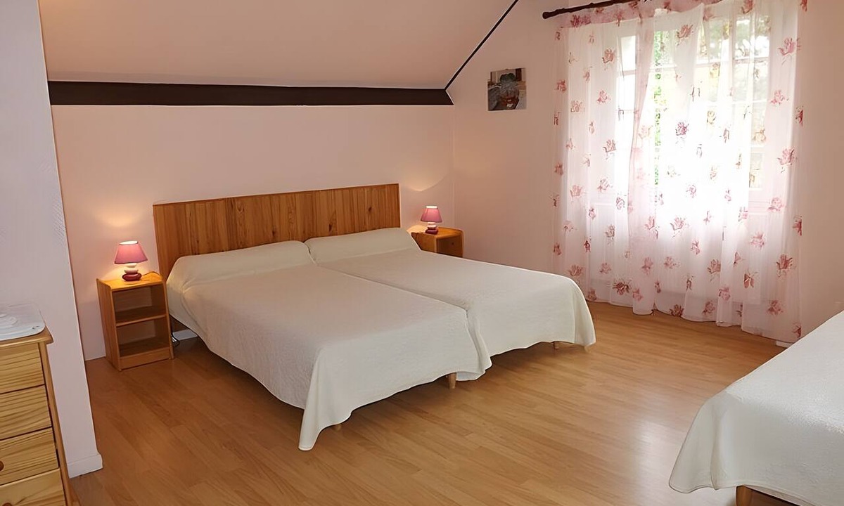 Faverolles Bed & Breakfast | Bed and Breakfast 'Chaudes Aigues'