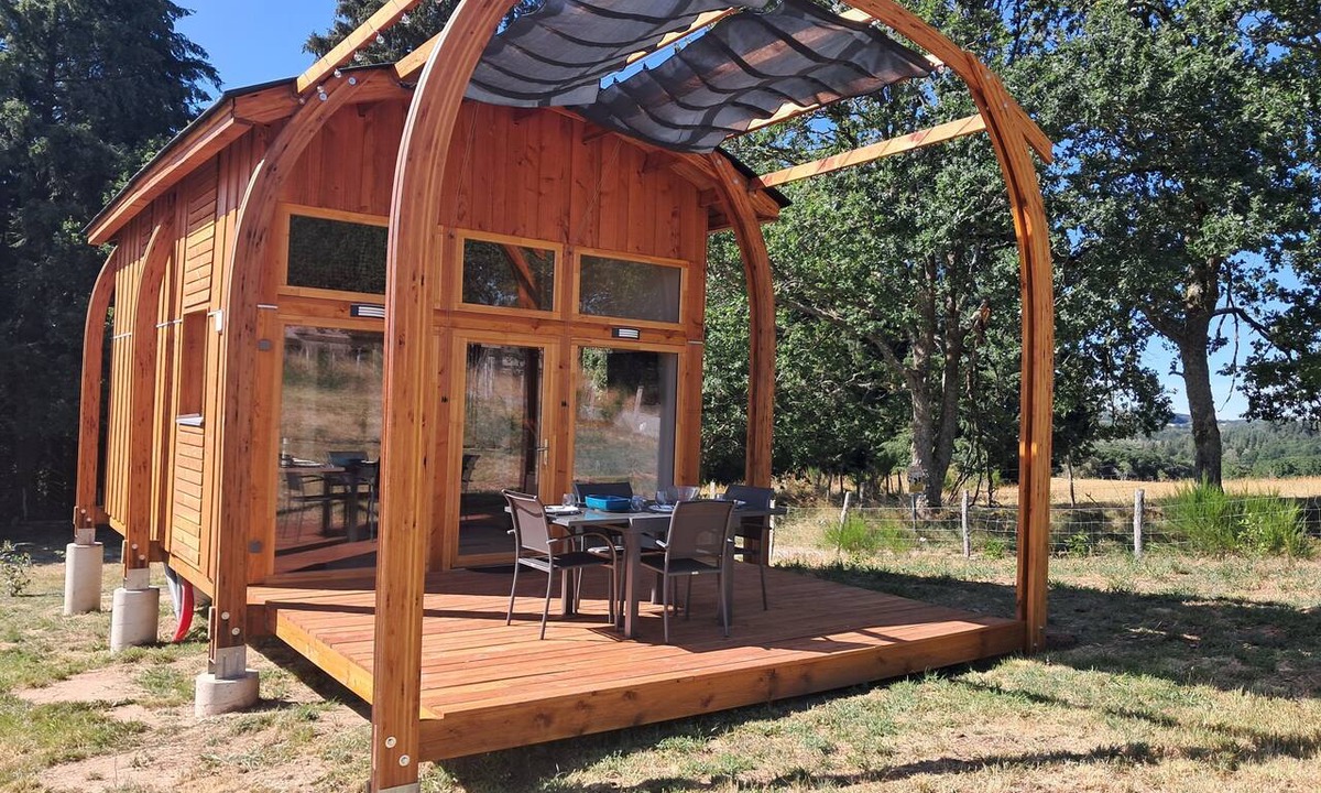 Saint-Merd-les-Oussines Cottage | Bees & Stars, The Celestial Hive