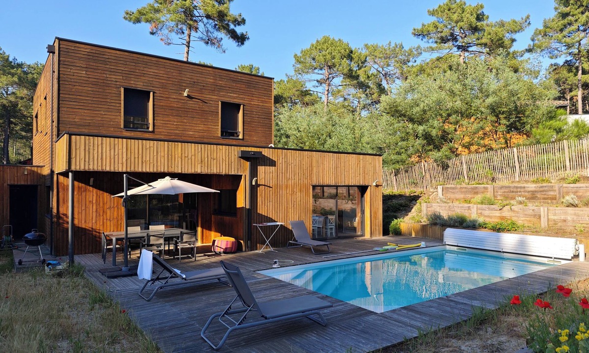Maubuisson House | Between Lake and Ocean, in Carcans Maubuisson, upscale house sleeps 14