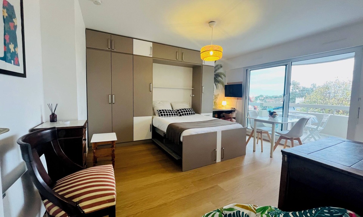 Biarritz Apartment | Biarritz - Lahouze - Studio - Balcony - parking