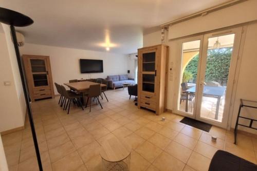 Frejus Plage House | Bright house 300m from Fréjus beach