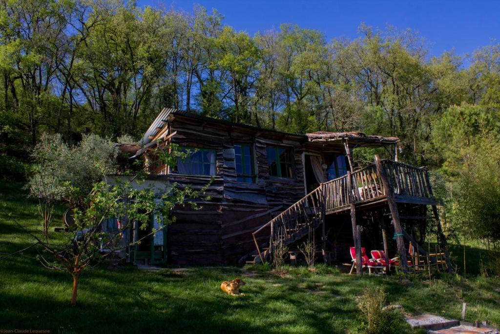 Bajamont Ski Chalet | Cabane Layénie sous les étoiles