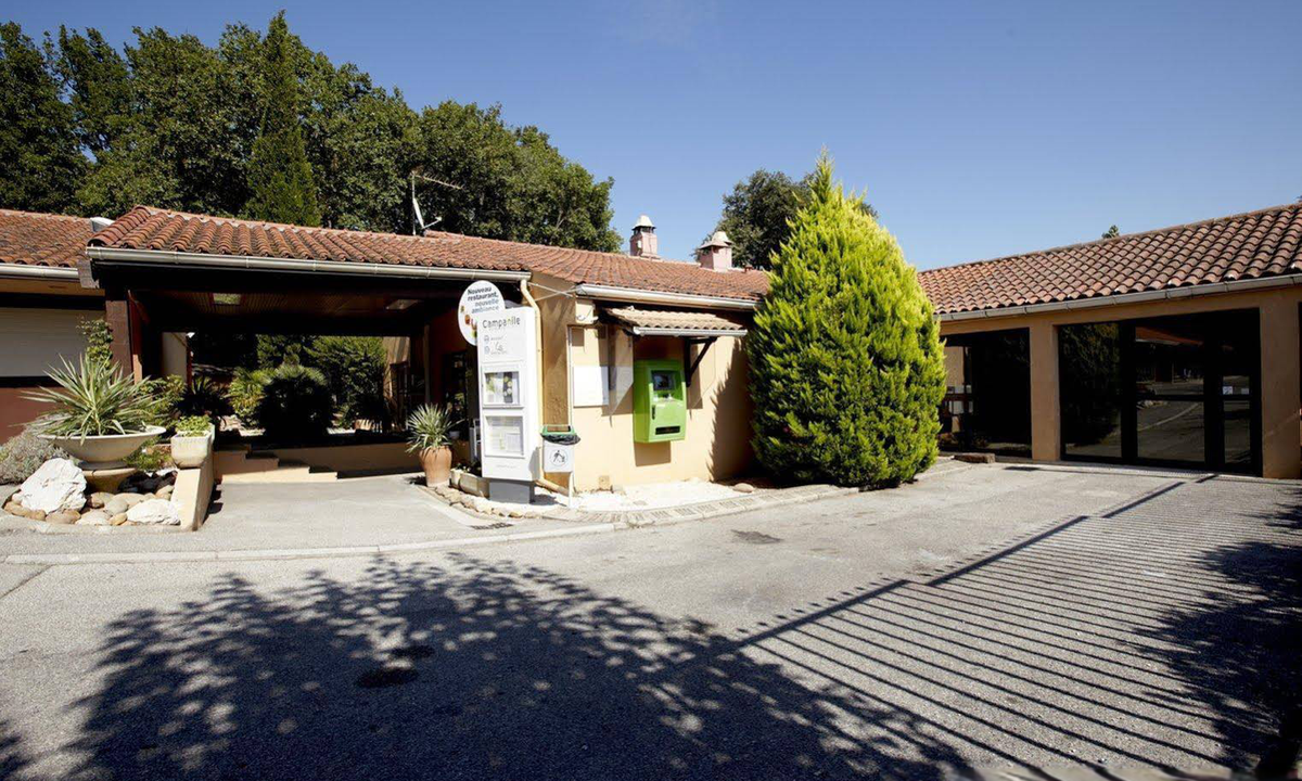 Vitrolles Hotel | Campanile Marseille Vitrolles Griffon