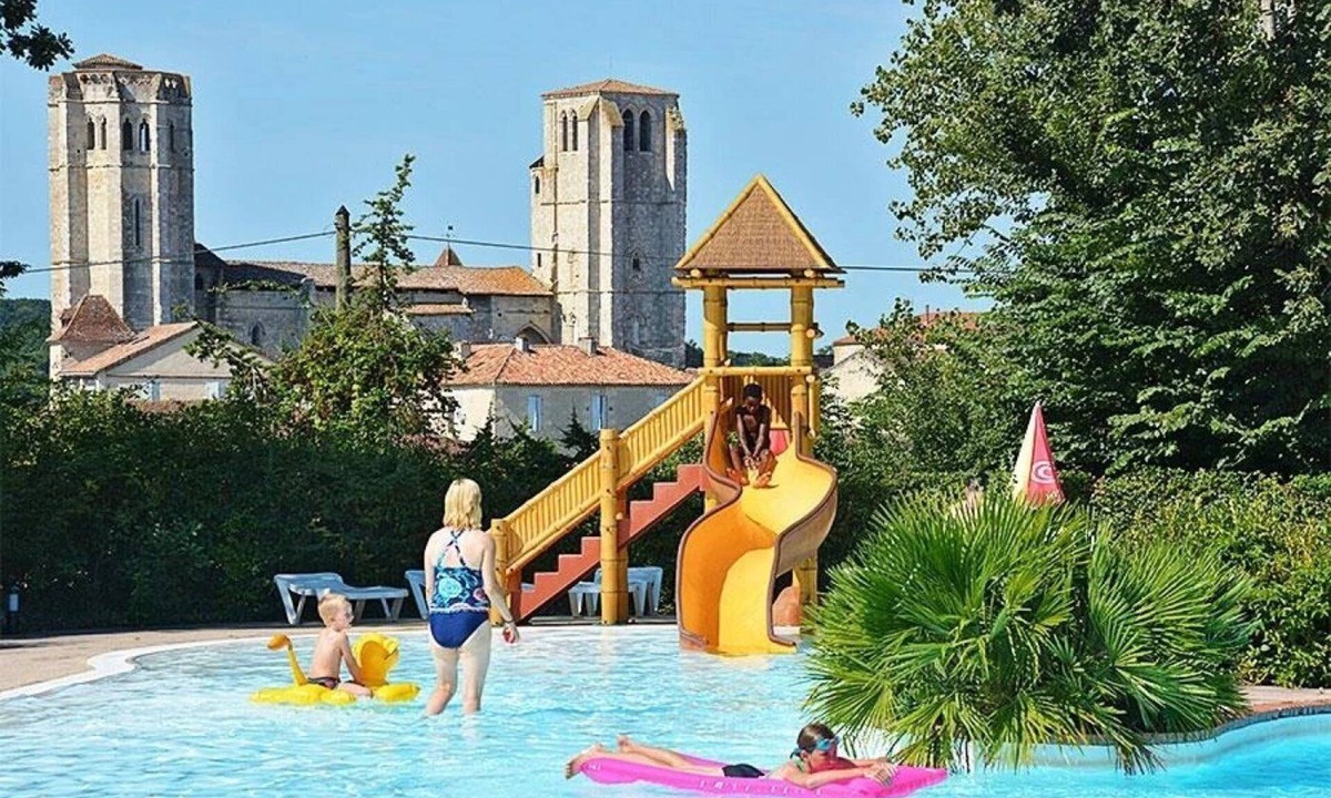 La Romieu House | Camping 4 étoiles - Parc aquatique - ccbfiad