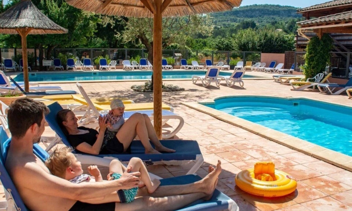 Saignon House | Camping 4 étoiles - Piscine - ccbehhe