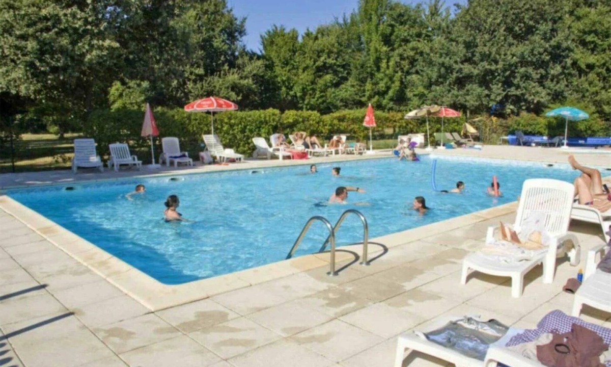 Concourson-sur-Layon House | Camping 4 étoiles - Piscine - ccbgag0