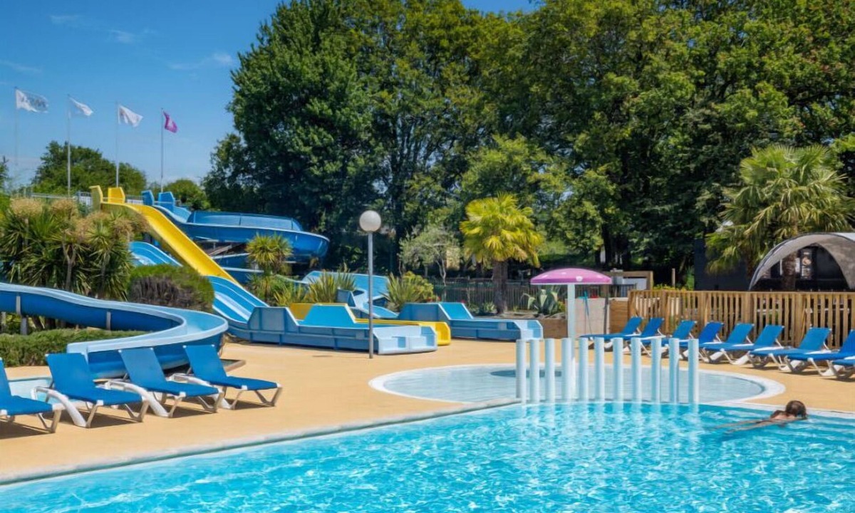 Monterblanc House | Camping 4* | Mobil-home 6p | Piscine intérieure