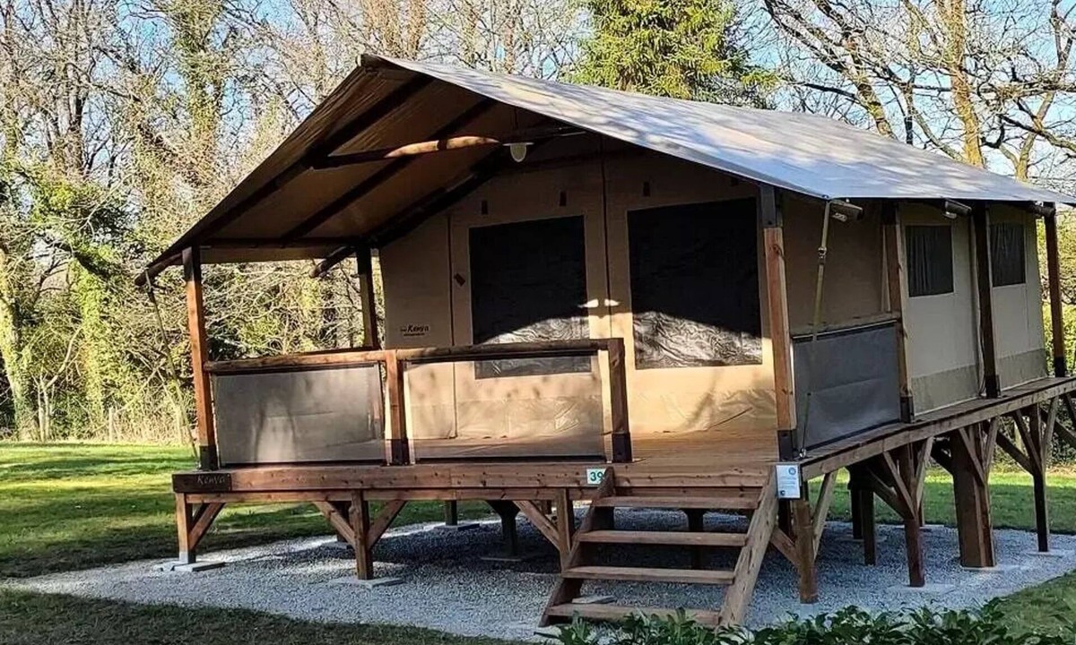 Saint-Nicolas des Eaux House | Camping Le Clos du Blavet * - Lodge Kenya 3 rooms 5 people Without sanitary facilities