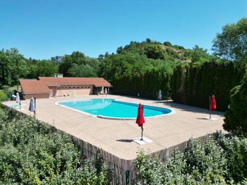 Montaigut-le-Blanc Other | Camping Onlycamp Le Pré