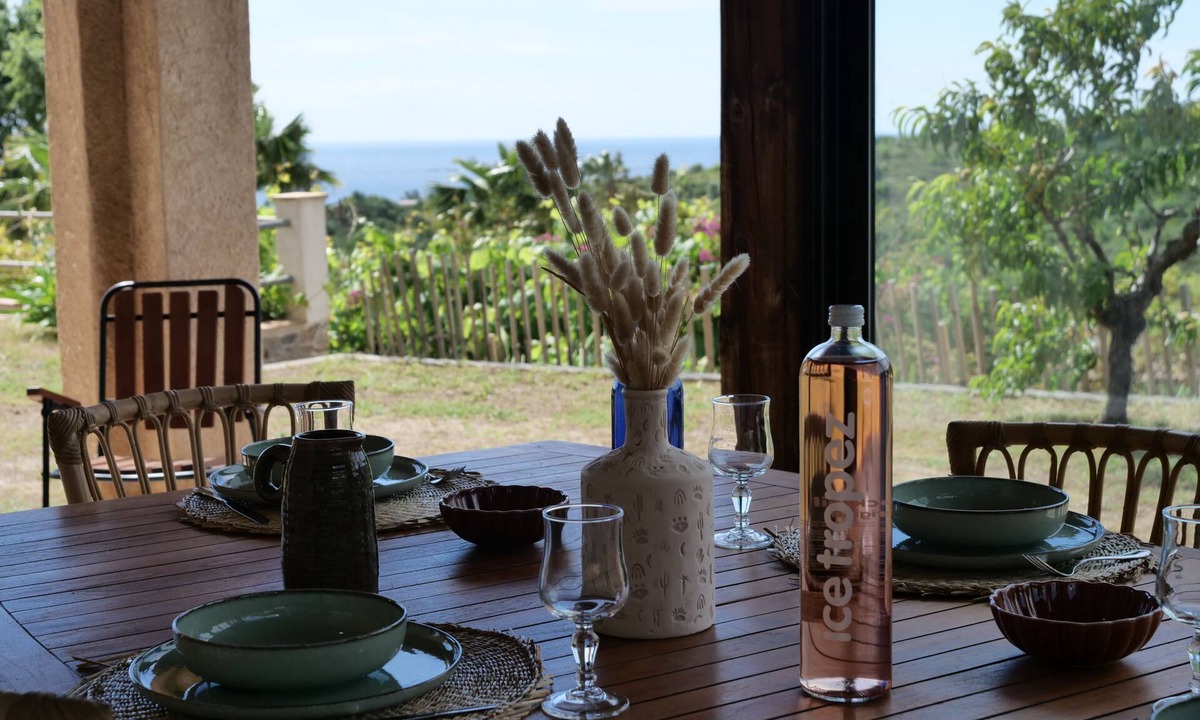 Plage de la Garonnette House | Casa Recampado
