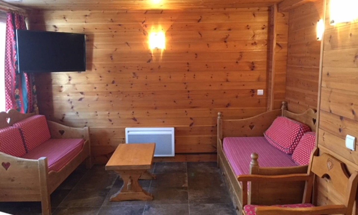 Val-d'Isere Apartment | Central apartment, near slopes, 10 pers, WiFi