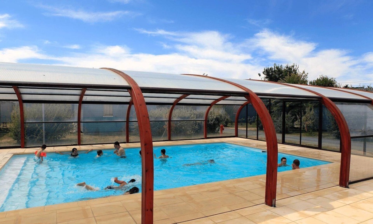 Saint-Denis-d'Oleron Ski Chalet | Chalet 2 étoiles - Piscine - eebbhh