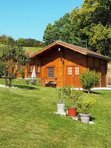 Dausse Ski Chalet | Chalet charmant à Dausse avec piscine et jardin