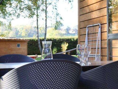 Sauxillanges Other | Chalet convivial, animaux baroudeurs bienvenus - 6 pers. - API-1-52-2580