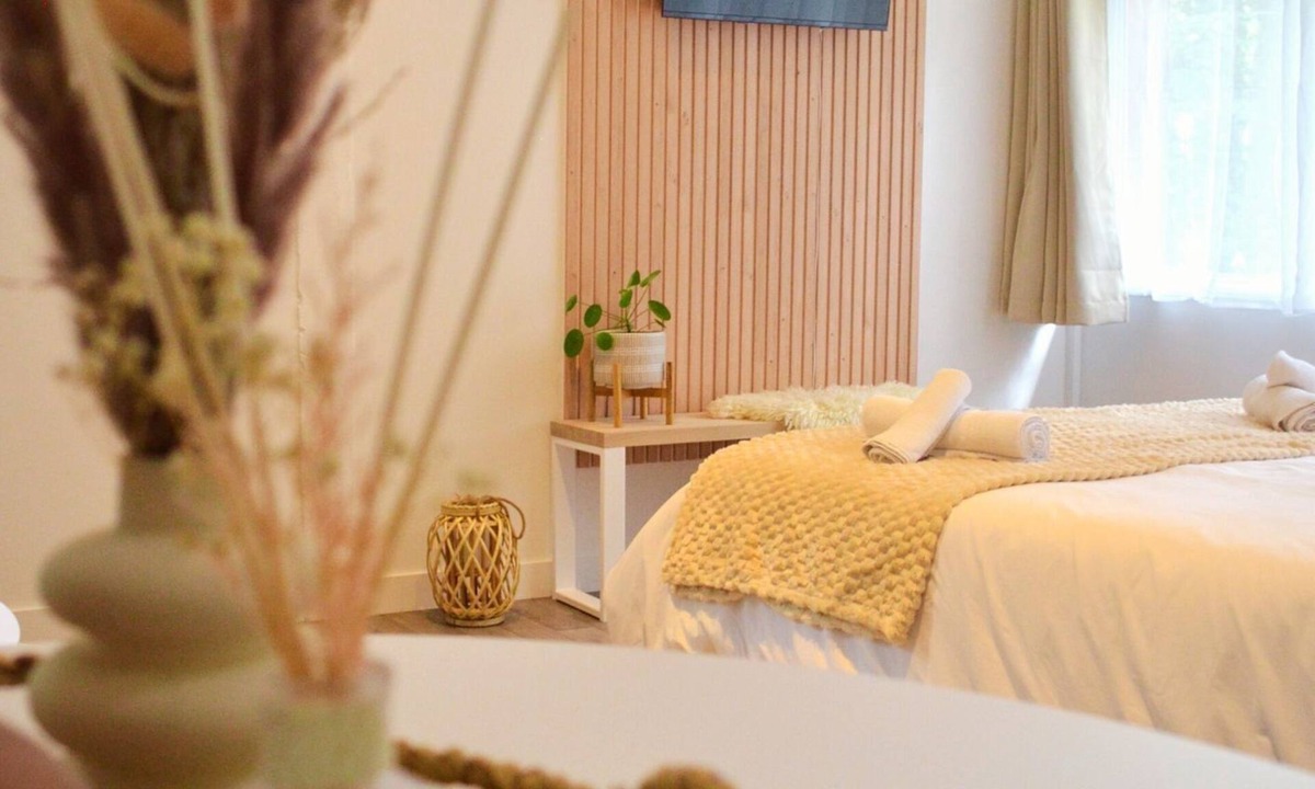 Beignon Ski Chalet | Chalet Cosy au Cœur de la Forêt de Brocéliande - Hameau D'afféa