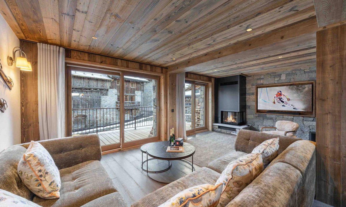 Le Raffort Ski Chalet | Chalet in Méribel for 12 people, pets allowed