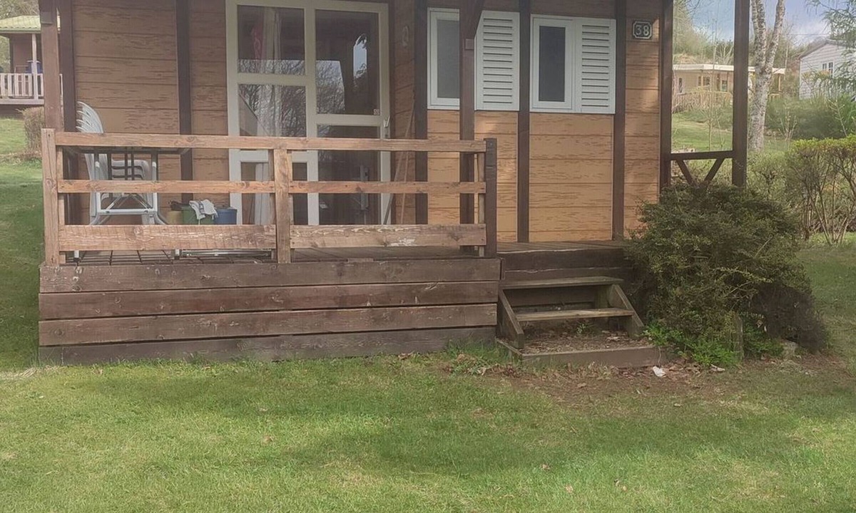 La Tour-dʼAuvergne Ski Chalet | Chalet, pets allowed - 5 guests