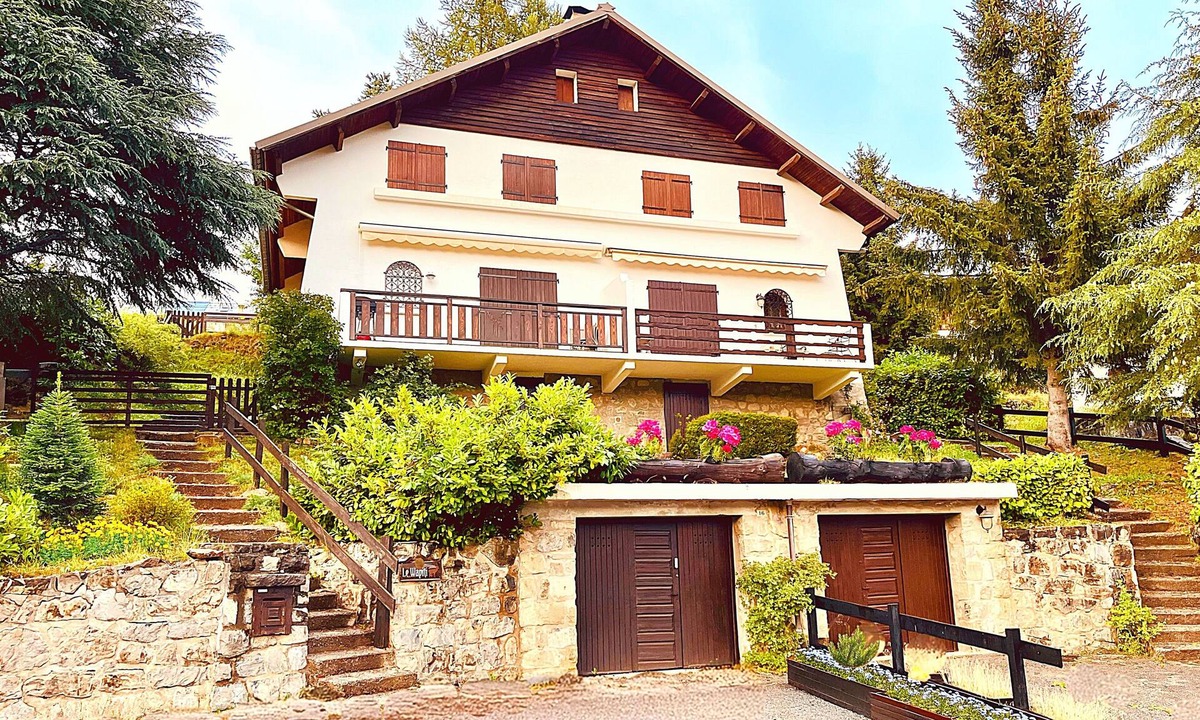 Valberg Ski Chalet | CHALET WAPITI A VALBERG Warm mountain cocoon. Quiet Near the slopes