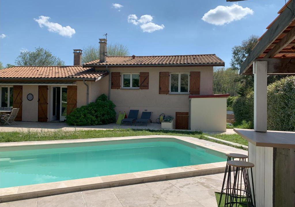 Blanquefort House | Chambre - belle maison piscine