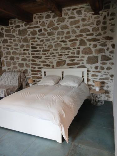 Junhac House | Chambre indépendante - style studio - avec jardin à la campagne